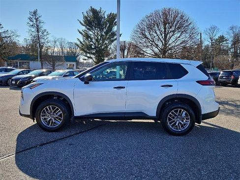 Certified 2025 Nissan Rogue S image 5