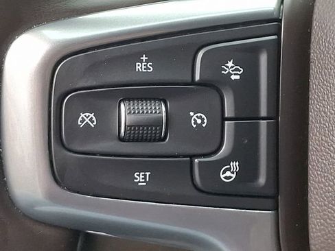 Used 2024 Chevrolet Silverado 2500 LTZ w/ LTZ Plus Package image 21