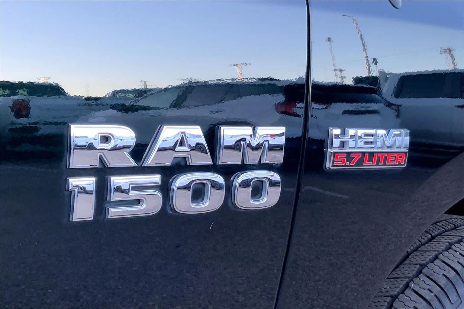 Used 2017 RAM 1500 Lone Star RWD image 10