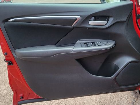 Used 2015 Honda Fit LX image 24