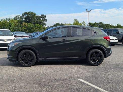 Used 2018 Honda HR-V EX image 6