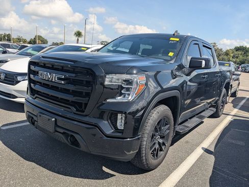 Used 2020 GMC Sierra 1500 Elevation w/ Elevation Value Package AWD/4WD image 3