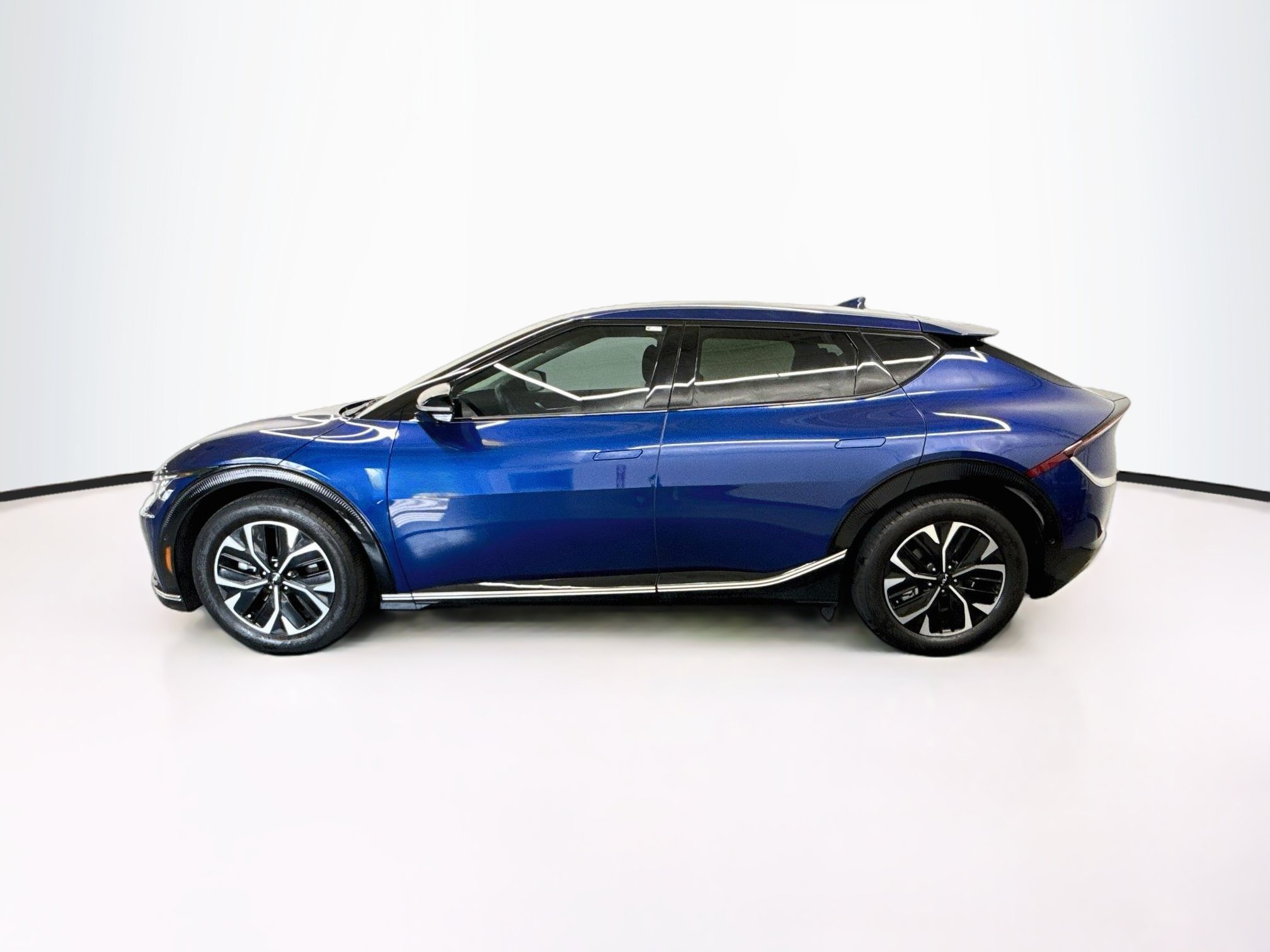 Used 2024 Kia EV6 Wind w/ Wind Technology Package RWD image 4