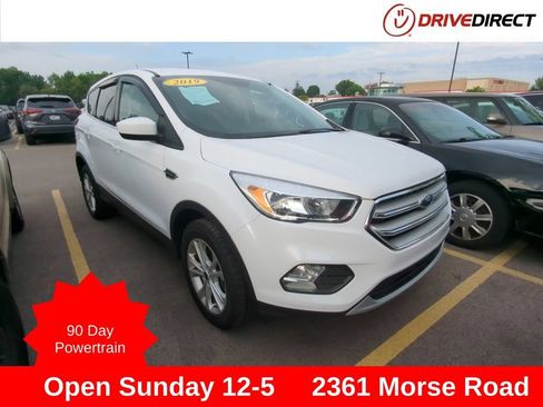 Used 2019 Ford Escape SE AWD/4WD image 1