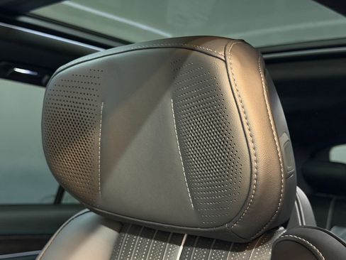 New 2026 Cadillac Vistiq Sport image 26