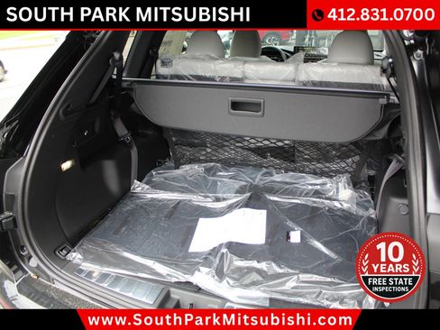 New 2025 Mitsubishi Outlander SE image 26