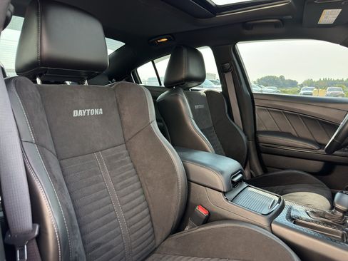 Used 2023 Dodge Charger R/T w/ Daytona Edition Group RWD image 25