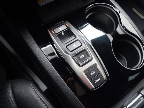 Used 2023 Honda Passport Elite image 12