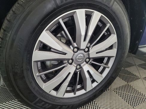 Used 2020 Nissan Pathfinder SL AWD/4WD image 31
