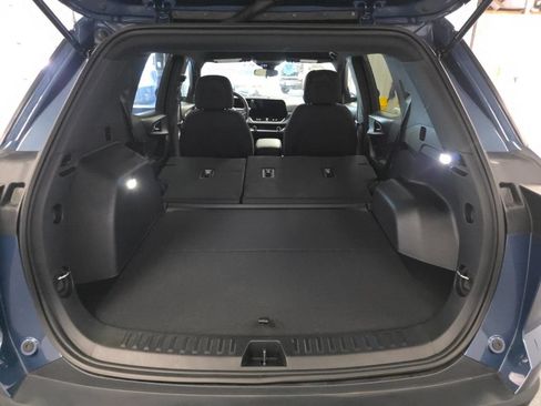Used 2026 Chevrolet Equinox LT AWD/4WD image 30