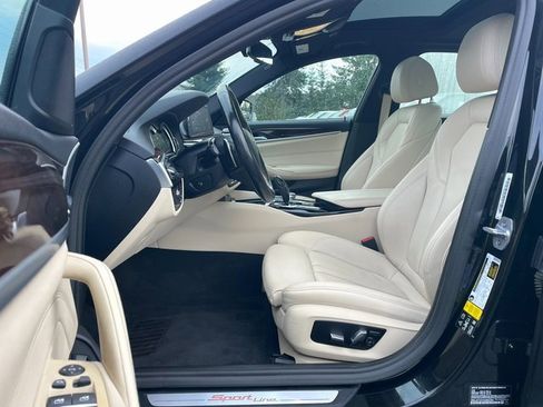 Used 2019 BMW 540i xDrive w/ Convenience Package image 15