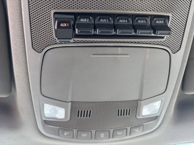 Used 2019 Ford F550 2WD Regular Cab Super Duty image 21