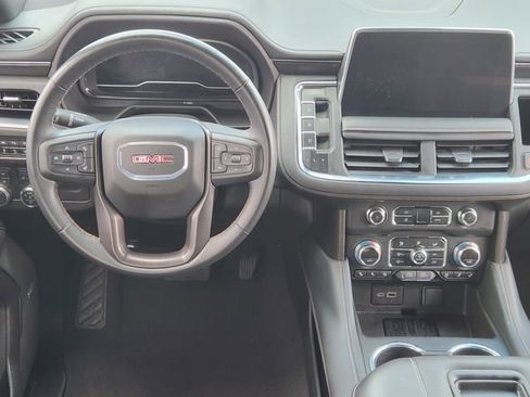 Used 2024 GMC Yukon AT4 w/ AT4 Premium Package AWD/4WD image 20