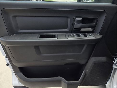 New 2025 RAM 3500 Tradesman image 18