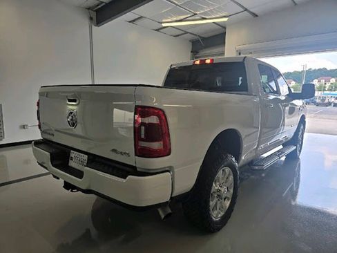 Used 2023 RAM 2500 Laramie AWD/4WD image 8