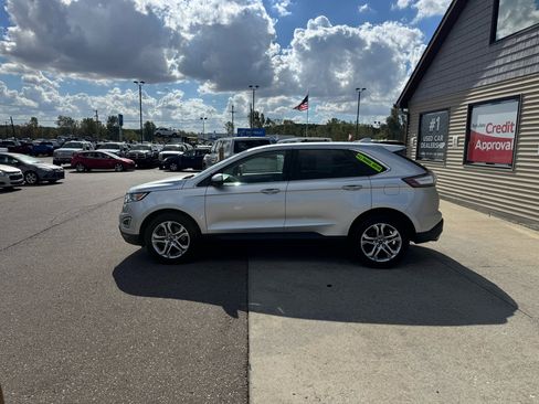 Used 2017 Ford Edge Titanium w/ Technology Package image 8