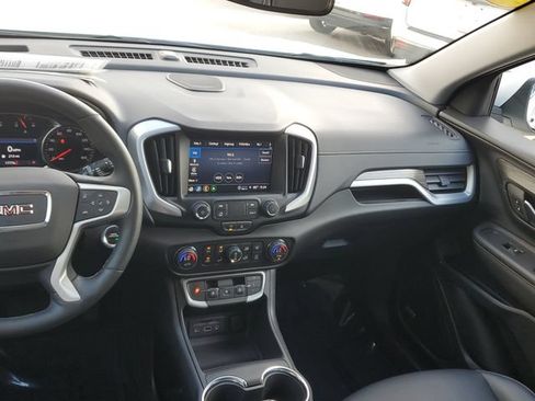 Certified 2023 GMC Terrain SLT w/ Infotainment Package II AWD/4WD image 18