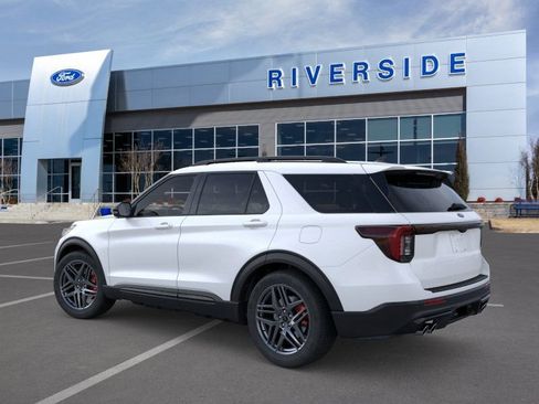 New 2026 Ford Explorer ST image 5