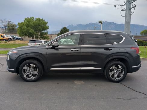 Used 2021 Hyundai Santa Fe SEL w/ Convenience + Premium Package AWD/4WD image 3