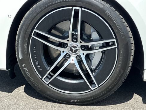 Certified 2024 Mercedes-Benz E 350 4MATIC Sedan image 32