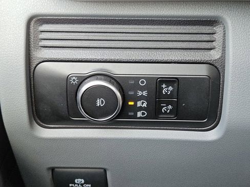 New 2024 Ford F350 XL w/ XL Chrome Package image 19