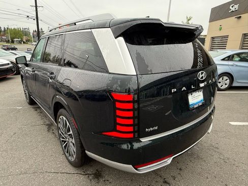 Certified 2026 Hyundai Palisade Calligraphy AWD/4WD image 2