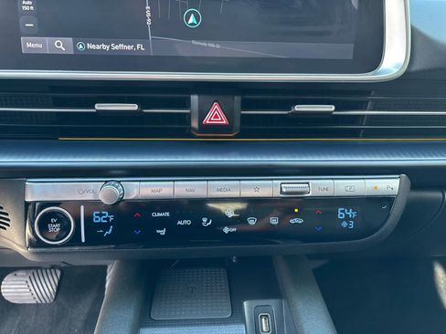 Used 2024 Hyundai Ioniq 6 SEL RWD image 20