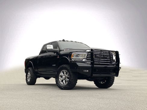 Used 2023 RAM 2500 Limited image 2