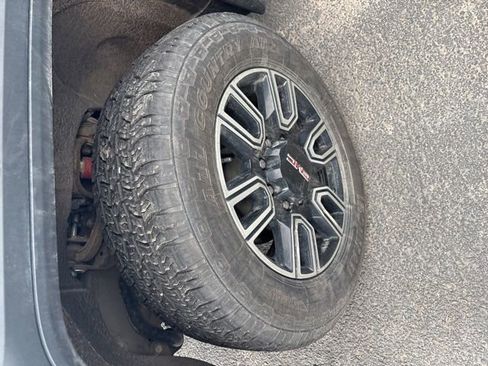 Used 2022 GMC Sierra 2500 Denali w/ Denali Ultimate Package image 10