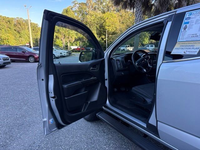 Used 2016 GMC Canyon SLE w/ SLE Convenience Package RWD image 10