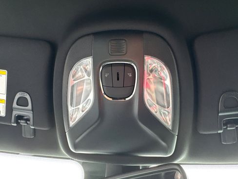 New 2026 Jeep Compass Latitude image 10