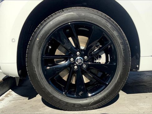 New 2026 Jaguar F-PACE R-Dynamic S image 9