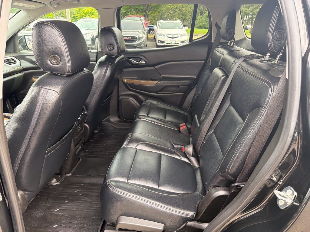 Used 2019 GMC Acadia SLE AWD/4WD image 14