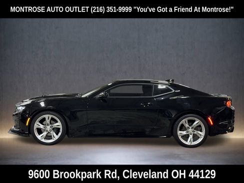 Used 2020 Chevrolet Camaro LT image 7