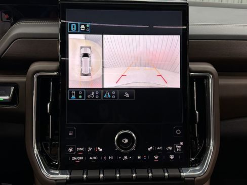 Used 2025 GMC Yukon Denali Ultimate w/ LPO, Floor Liner Package image 29