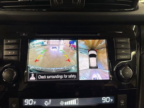 Used 2019 Nissan Rogue Sport SV w/ Technology Package image 15