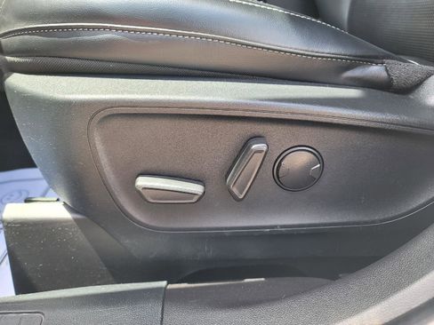 Used 2024 Ford Escape Platinum AWD/4WD image 22