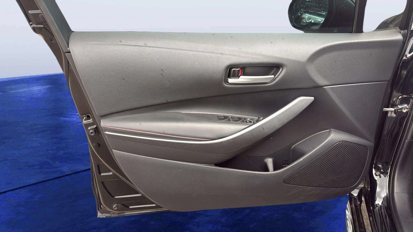 Used 2024 Toyota Corolla SE FWD image 15