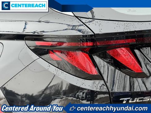Used 2024 Hyundai Tucson SE AWD/4WD image 8