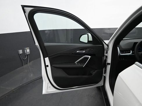 New 2025 BMW X1 xDrive28i w/ Convenience Package image 11