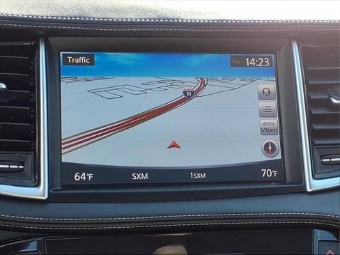 Used 2019 INFINITI QX50 Essential w/ Premium Heat Package image 17