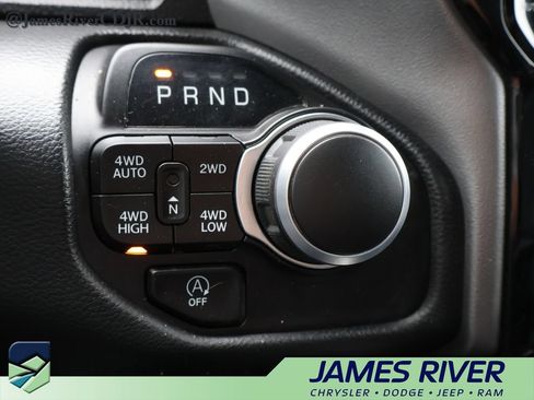 Used 2023 RAM 1500 Big Horn AWD/4WD image 32