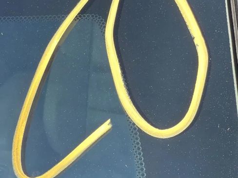 Used 2015 Jeep Grand Cherokee Overland w/ Advanced Technology Group image 31