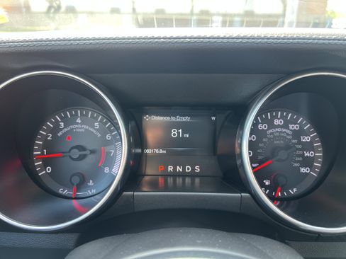 Used 2018 Ford Mustang Coupe image 17