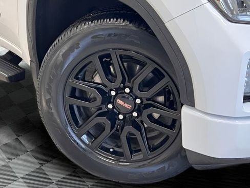 Used 2021 GMC Sierra 1500 Elevation w/ Preferred Package image 30