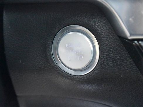 Certified 2022 Kia Telluride S image 30