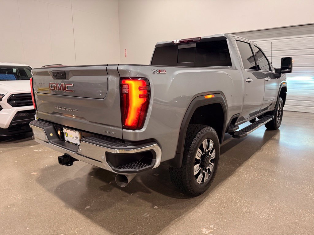 Used 2024 GMC Sierra 2500 SLT w/ SLT Premium Package AWD/4WD image 5