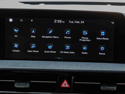 Certified 2024 Kia EV6 Wind w/ Wind Technology Package image 11