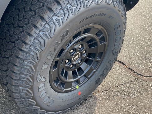 New 2026 Ford Bronco Outer Banks w/ Sasquatch Package AWD/4WD image 18