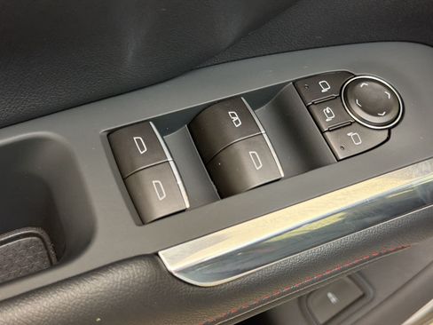 Used 2026 Chevrolet Traverse RS w/ LPO, Floor Liner Package AWD/4WD image 19